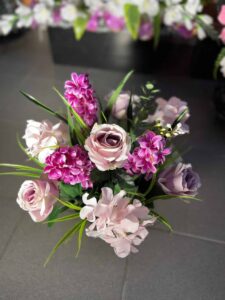 Ритуальная композиция к радонице №Н-62