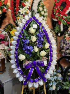 Ритуальный венок №Н-83