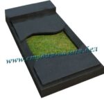 Надгробная плита №16