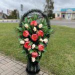 Ритуальная корзина "ФК1090" "Поляна на ножке"